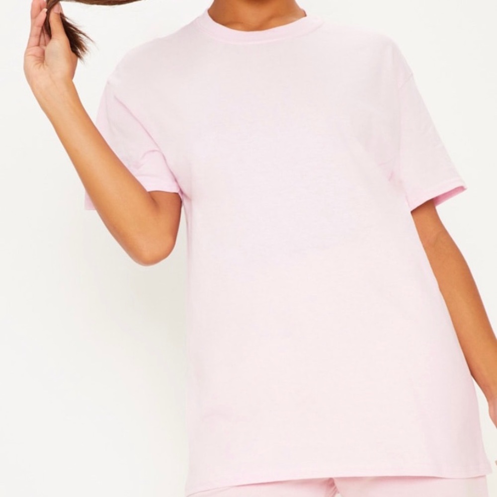 Pink t shirt